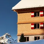 酒店 Berghaus - 4*