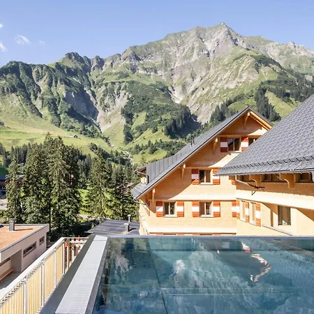 Aparthotel Berghaus - Schroecken