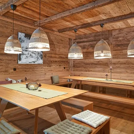 Aparthotel Berghaus - Schroecken