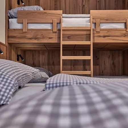 Berghaus - Aparthotel Schroecken