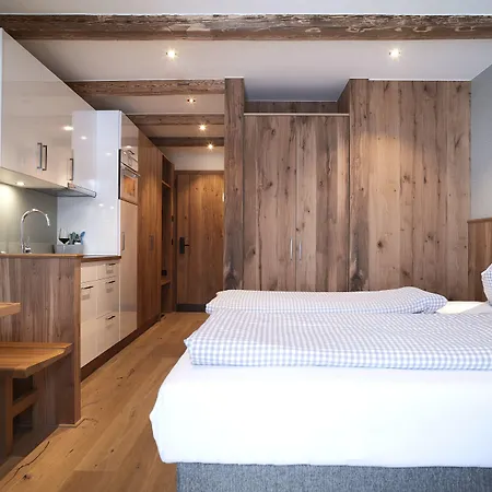 Berghaus - 4* Schröcken